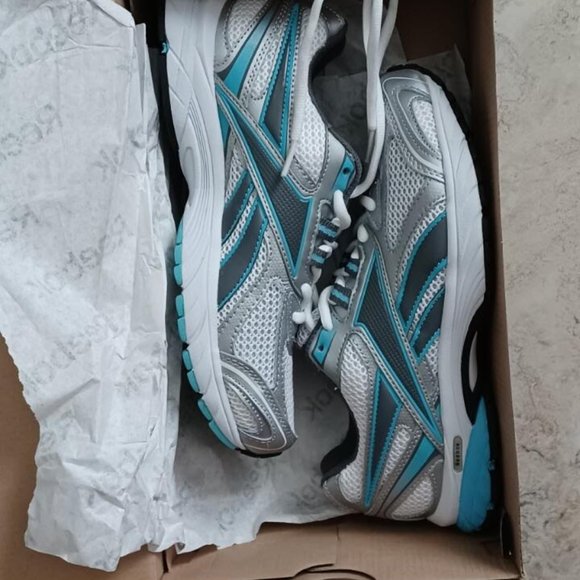 Reebok Pheehan Running Shoe - NWT - Picture 3 of 9